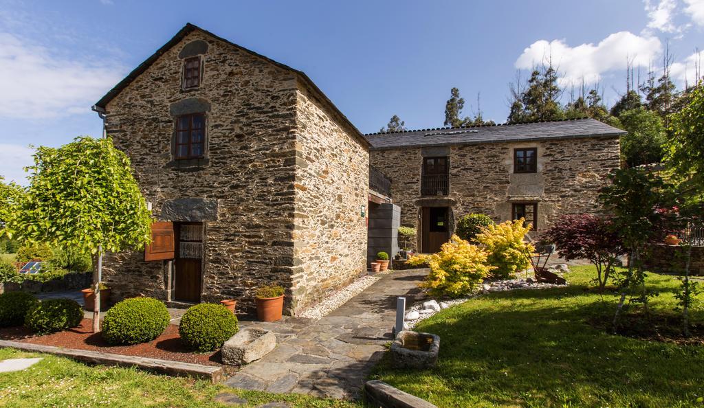 Gasthaus Casa Pineiro Monfero Exterior foto